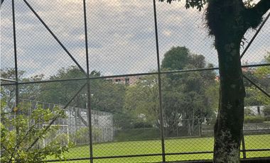 VENTA Casa Medellín, Malibu al lado de la unidad deportiva de belen  ✅