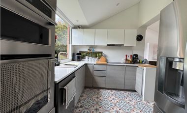 Vendo hermosa casa en macadamia