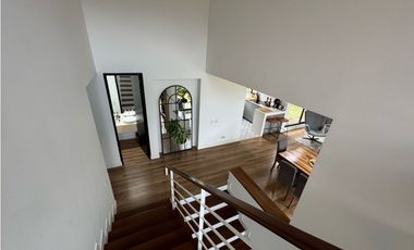 Vendo hermosa casa en macadamia