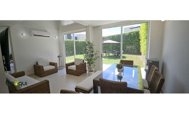 Casa en Venta, Ricaurte, condominio Cabo verde Praia