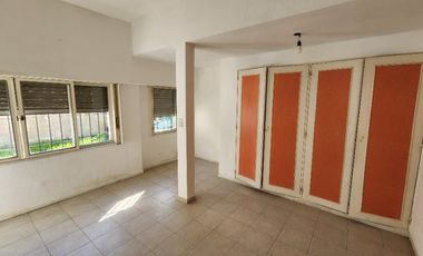 Departamento en alquiler en Burzaco Este