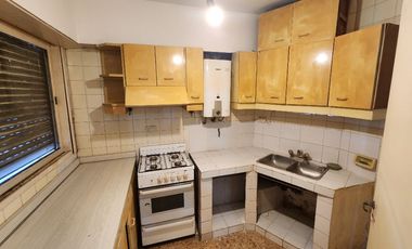 Departamento en alquiler en Burzaco Este