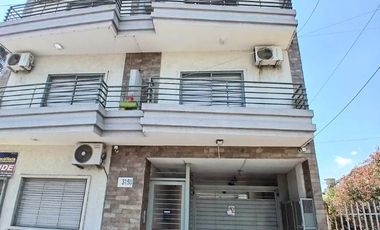 Departamento en alquiler en Isidro Casanova