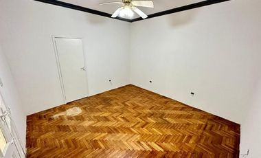 Casa en venta en Lanus Oeste