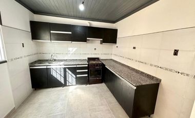 Casa en venta en Lanus Oeste