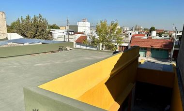 Casa en venta en Lanus Oeste