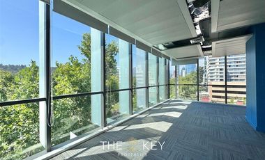 Oficina en Arriendo en Andrés Bello - Suecia