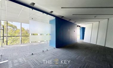 Oficina en Arriendo en Andrés Bello - Suecia