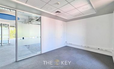 Oficina en Arriendo en Andrés Bello - Suecia