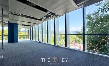 Oficina en Arriendo en Andrés Bello - Suecia