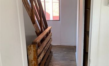 Casa en Arriendo en LORD COCHRANE A CUATRO CUADRAS DE AVENIDA MATTA Y METRO RONDIZZONI