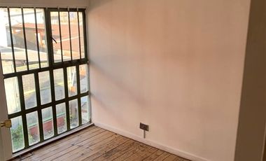 Casa en Arriendo en LORD COCHRANE A CUATRO CUADRAS DE AVENIDA MATTA Y METRO RONDIZZONI