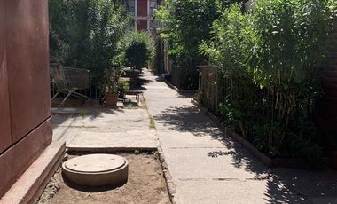 Casa en Arriendo en LORD COCHRANE A CUATRO CUADRAS DE AVENIDA MATTA Y METRO RONDIZZONI