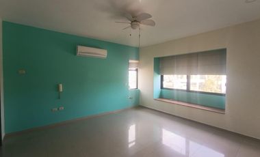 Alquiler de casa esquinera en Vía a la Costa, urbanización Portofino, GabR