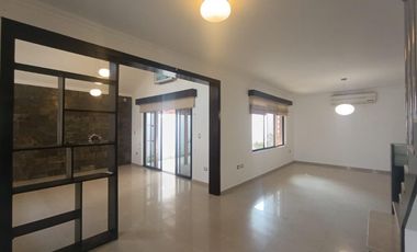 Alquiler de casa esquinera en Vía a la Costa, urbanización Portofino, GabR