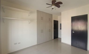 Alquiler de casa esquinera en Vía a la Costa, urbanización Portofino, GabR