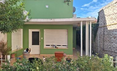 Casa en Villa Regina