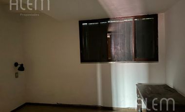 Casa de 2 dormitorios - Lomas De Zamora