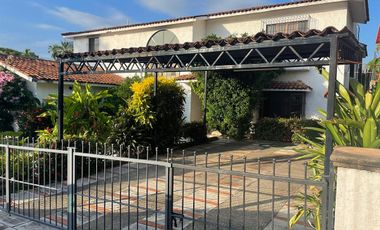 Residencia Club de Golf Ixtapa Las Alondrad