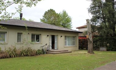 Venta casa barrio cerrado country náutico Isla Santa Mónica, Delta