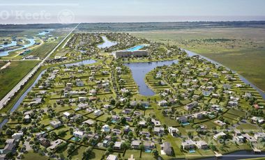 Terreno en venta en el barrio cerrado Lagoon Hudson