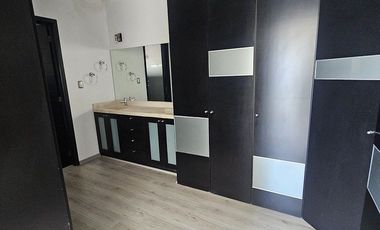 Casa en Renta La Isla Lomas de Angelopolis