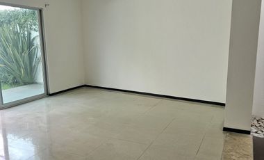 Casa en Renta La Isla Lomas de Angelopolis