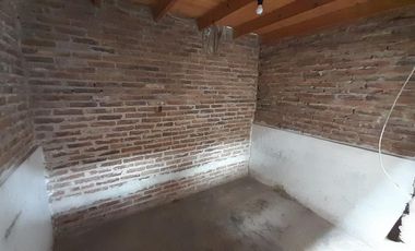 EXCEPCIONAL GALPON A LA VENTA!! TECHO PARABOLICO!! ZONA SUR!!