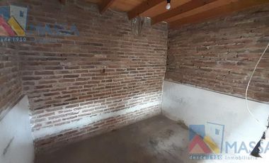 EXCEPCIONAL GALPON A LA VENTA/ALQUILER!! TECHO PARABOLICO!! ZONA SUR!!