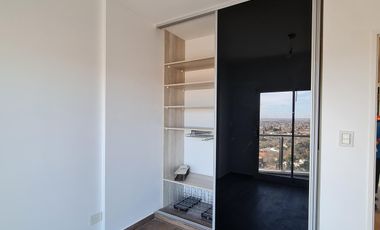 4 ambientes - 3 baños - 114 m2 - Piscina - Grupo electrogeno - 2 cocheras - Venta - A estrenar