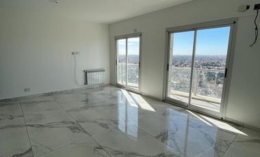 4 ambientes - 3 baños - 114 m2 - Piscina - Grupo electrogeno - 2 cocheras - Venta - A estrenar
