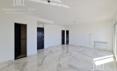 4 ambientes - 3 baños - 114 m2 - Piscina - Grupo electrogeno - 2 cocheras - Venta - A estrenar