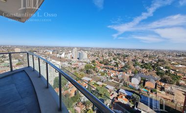 4 ambientes - 3 baños - 114 m2 - Piscina - Grupo electrogeno - 2 cocheras - Venta - A estrenar