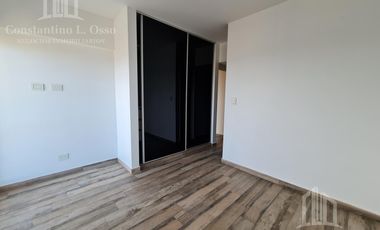 4 ambientes - 3 baños - 114 m2 - Piscina - Grupo electrogeno - 2 cocheras - Venta - A estrenar