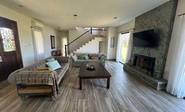 CASA EN ALQUILER EN ESTANCIA VILLA MARIA!!