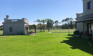 CASA EN ALQUILER EN ESTANCIA VILLA MARIA!!