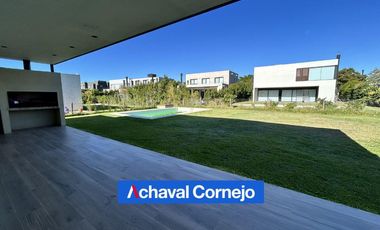 Casa de 3 dormitorios más escritorio a estrenar en barrio Vistas - Puertos