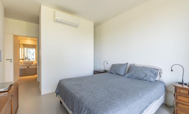 Venta Departamento 3 ambientes Vicente López al Rio con Balcon y cochera