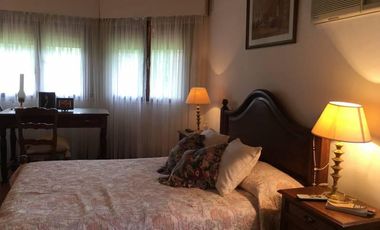 CASA EN VENTA, EN EL CLUB DE CAMPO 