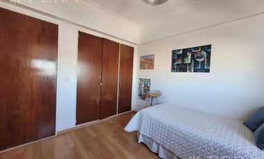 Venta de departamento de 4 ambientes con balcón en Wilde