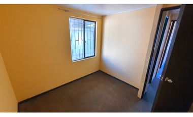 Arriendo casa 2D 1B con amplio estacionamiento en San Felipe