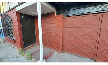 Arriendo casa 2D 1B con amplio estacionamiento en San Felipe
