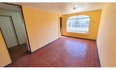 Arriendo casa 2D 1B con amplio estacionamiento en San Felipe