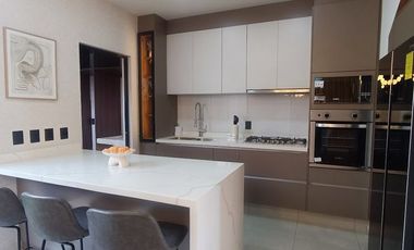 Bosques California estrena casa en venta