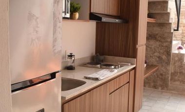 LOFT DE 2 NIVELES AMUEBLADO EN LA MODERNA