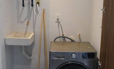 LOFT DE 2 NIVELES AMUEBLADO EN LA MODERNA