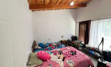 Dos lindas casas en privilegiado entorno natural