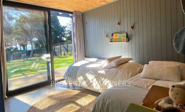 Casa mediterránea en sector Fundo La Playa