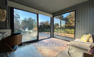 Casa mediterránea en sector Fundo La Playa