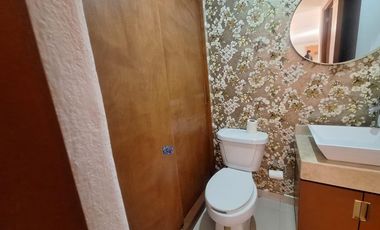 CASA EN RENTA EN SAN PEDRO DE LOS PINOS